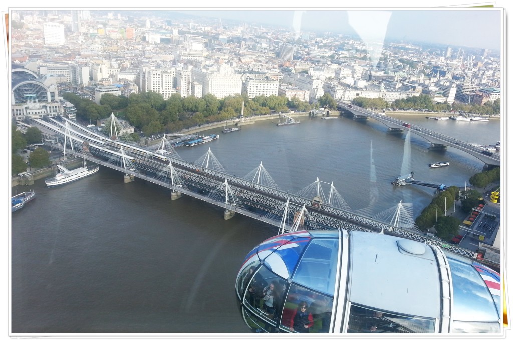 Nesta foto, vc pode observar uma das cápsulas da London Eye.