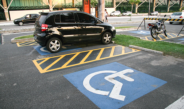 Quais seus direitos ao deixar o carro no estacionamento?